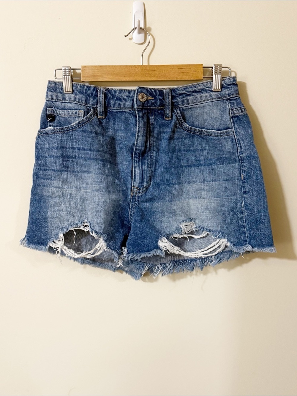 Kancan Womens Distressed Shorts Size 9 / 28 Summer Vacation Denim